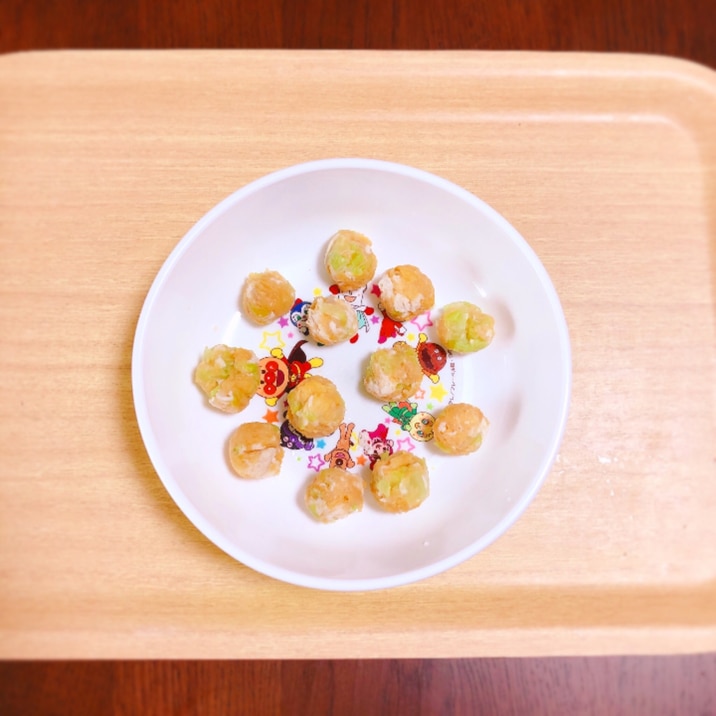 離乳食後期 9 11ヶ月 コーンフレークボール レシピ 作り方 By Orikutanmama 楽天レシピ 離乳食後期 9 11ヶ月 コーンフレークボール レシピ 作り方 By Orikutanmama 楽天レシピ